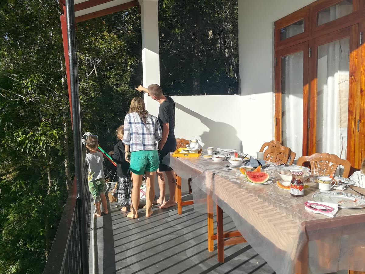 Amado Homestay Ела Екстериор снимка